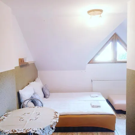 Casa de hóspedes Dom Wczasowy Goral Wegierska Gorka